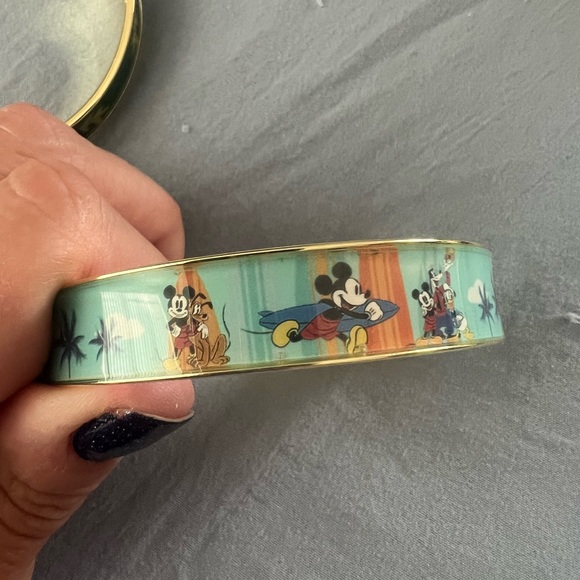 Disney Bradford Exchange Monthly Bracelets - Picture 5 of 15